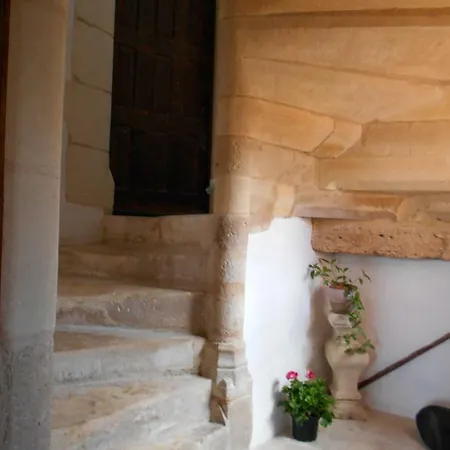 Manoir De Chandio Bed & Breakfast *